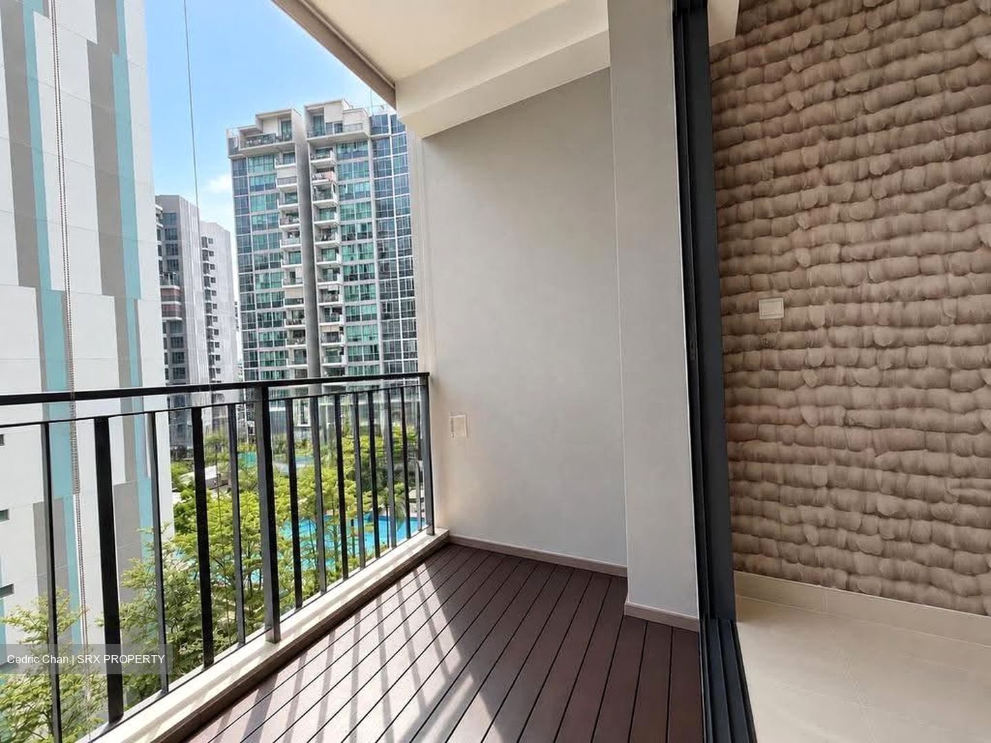 Esparina Residences (D19), Condominium #622532101